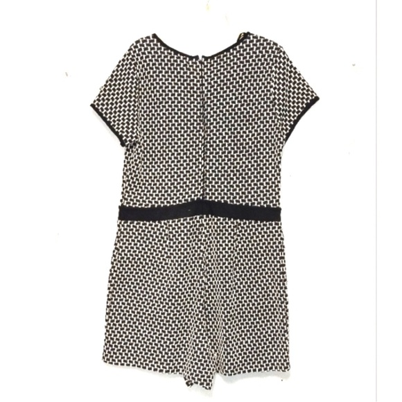 Forever 21 shorts romper, NWOT - Picture 2 of 4